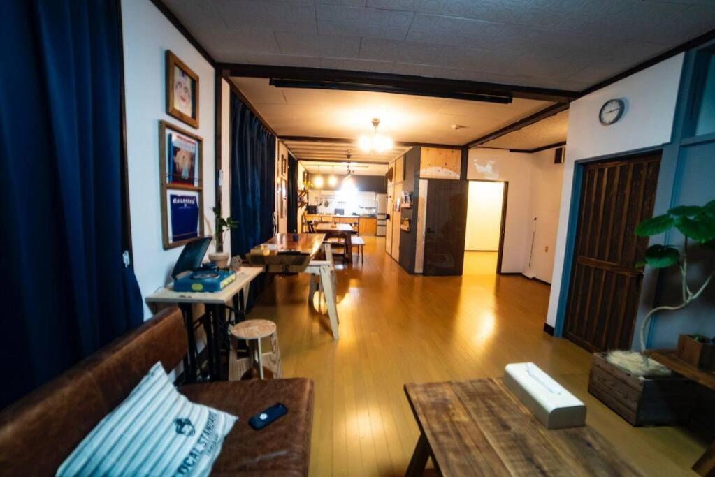 美崎の宿　バーローン Ishigaki  Exterior photo
